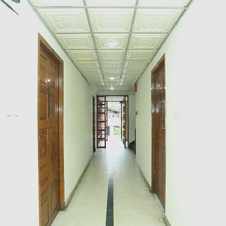 Hotel O Oasis Thiruvananthapuram Buitenkant foto