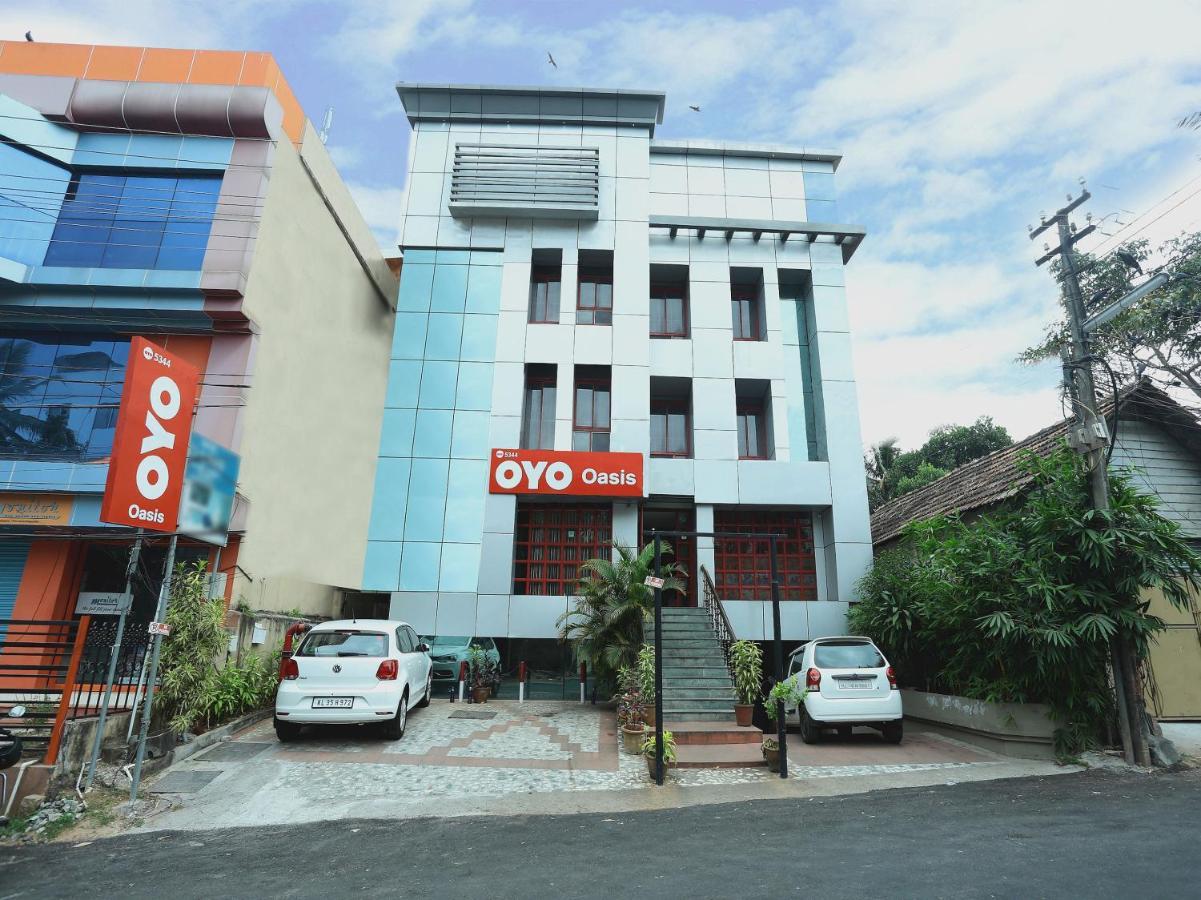 Hotel O Oasis Thiruvananthapuram Buitenkant foto