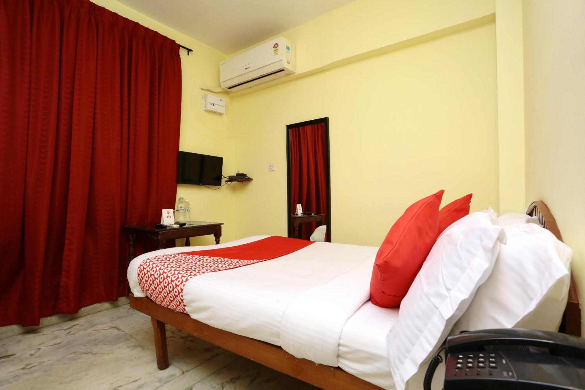 Hotel O Oasis Thiruvananthapuram Buitenkant foto